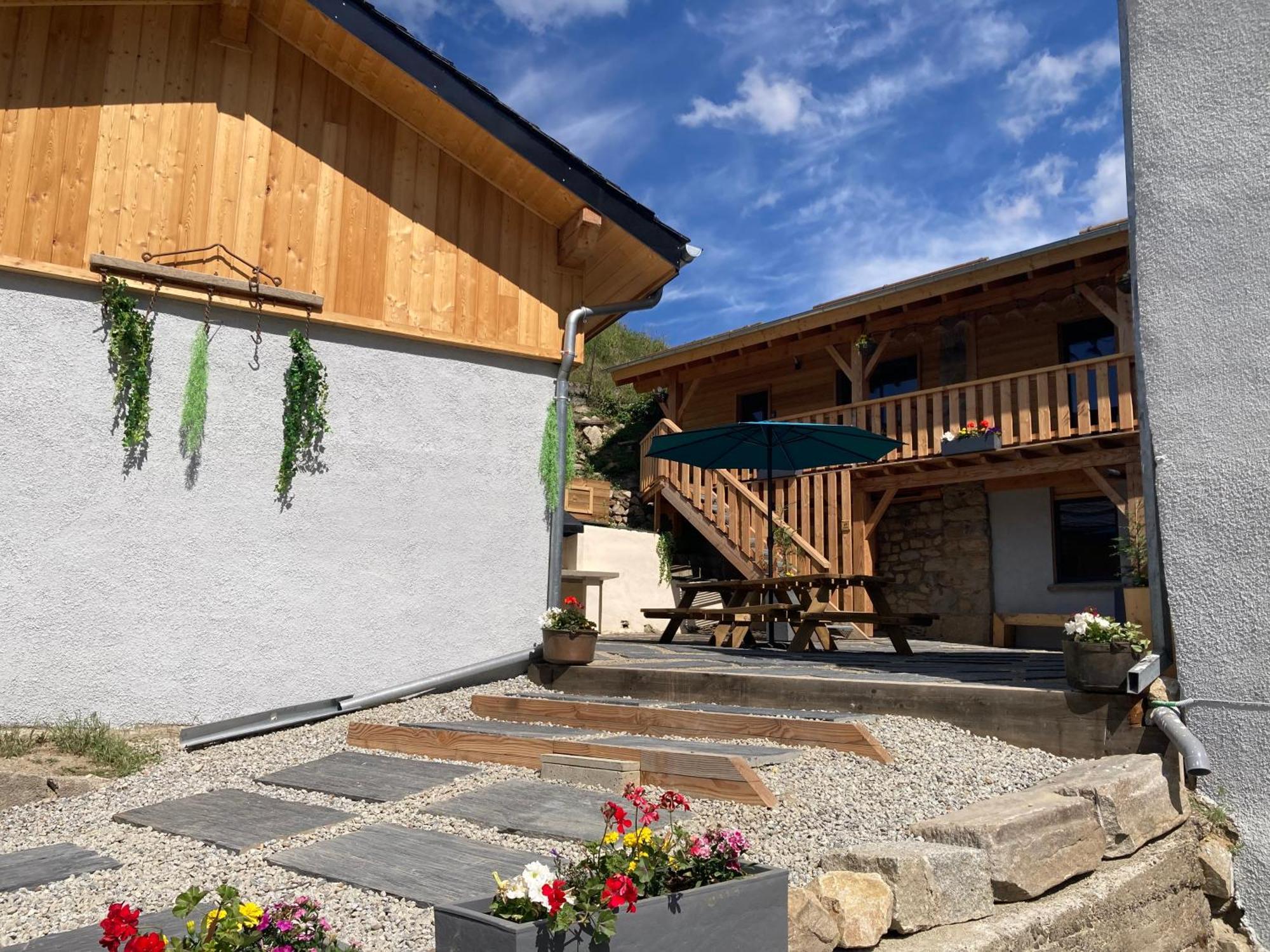 Chalet Melba Le Clos Des Ours Matemale Kültér fotó